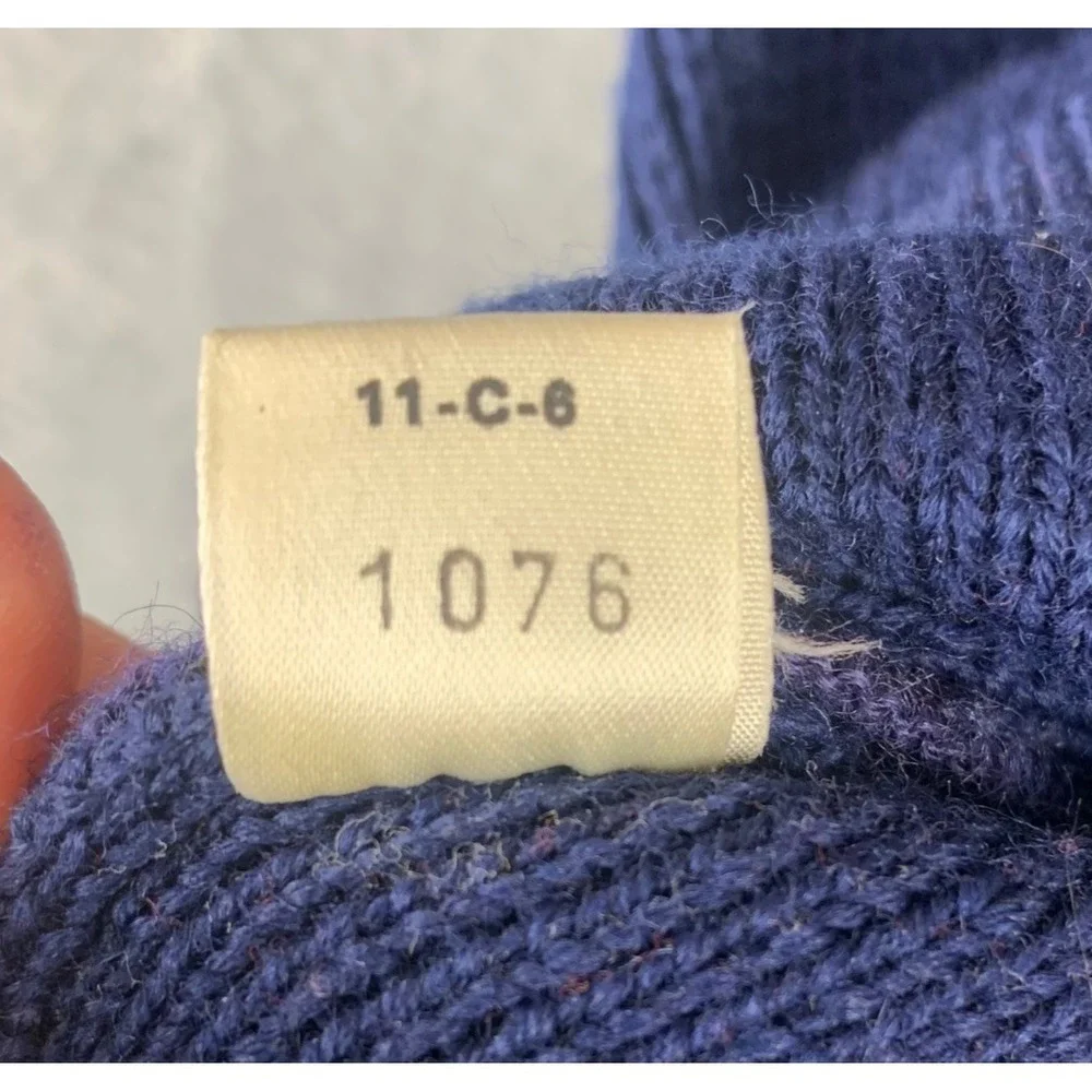 Vintage‎ Montant 100% Wool Sweater Made in France Blue Stripe Shoulders — Repair